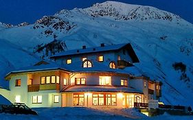 Hotel Alpenjuwel